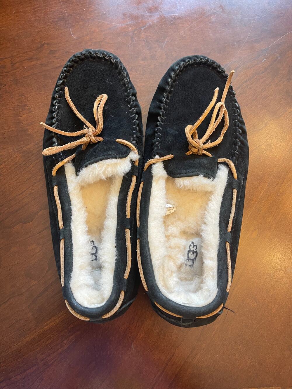 UGG Dakota Women's Moccasin Slippers Black Suede Sheepskin [8]